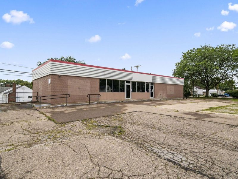 324 N Main Street , New Carlisle, OH 45344 Photo 7