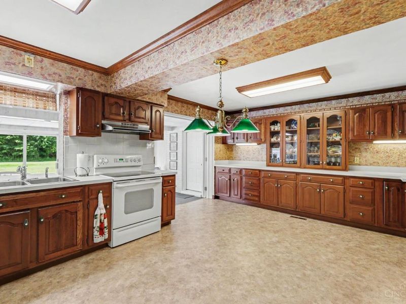 3499 St Rt 125, Tate Twp, OH 45106 Photo 4