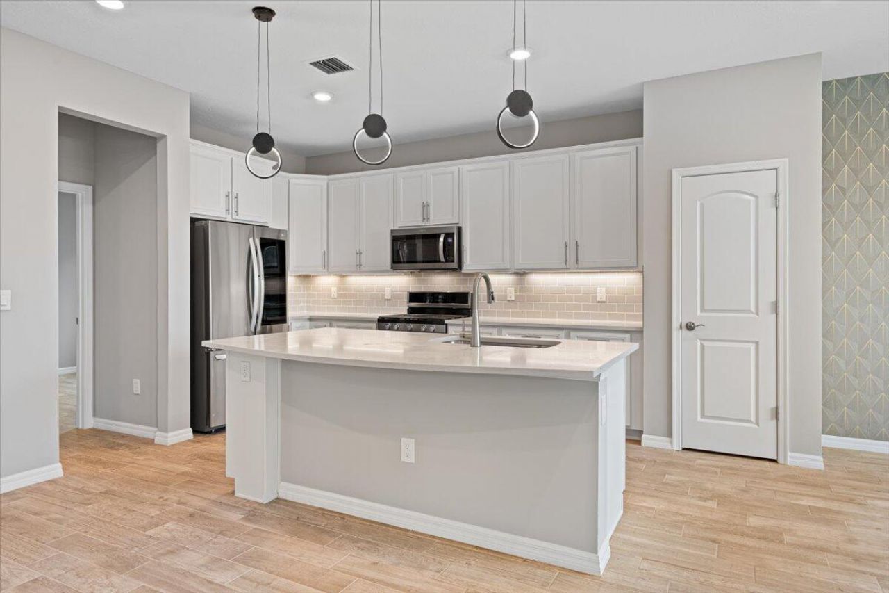 10437 SW Captiva Drive, Port Saint Lucie, FL 34987 Photo