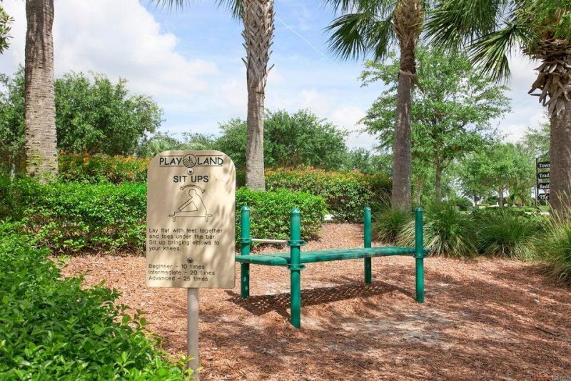 10437 SW Captiva Drive, Port Saint Lucie, FL 34987 Photo