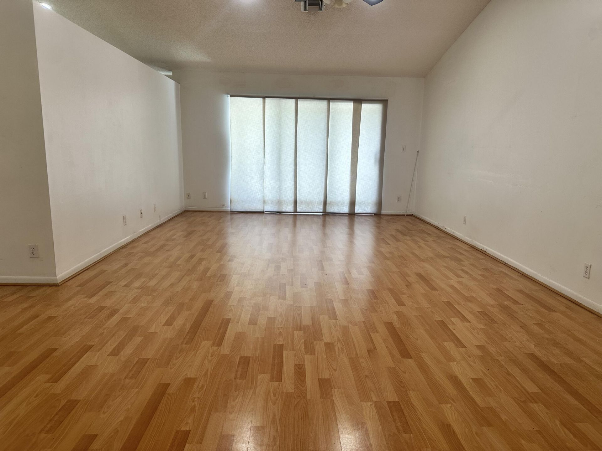 9825 NW 54th Place, Coral Springs, FL 33076 Photo