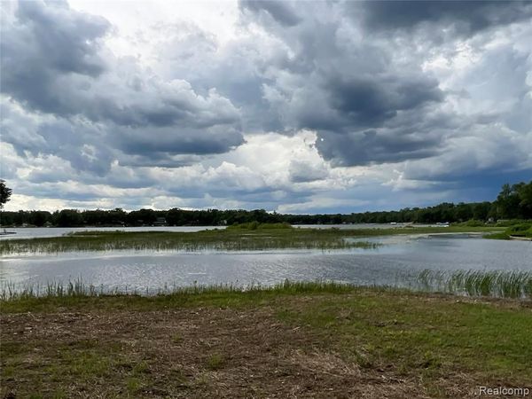 2192 Lake Road S, Plainfield Twp, MI 48748