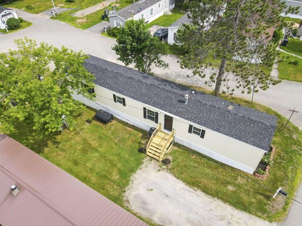 1 Shadow Lane , Holden, ME 04429