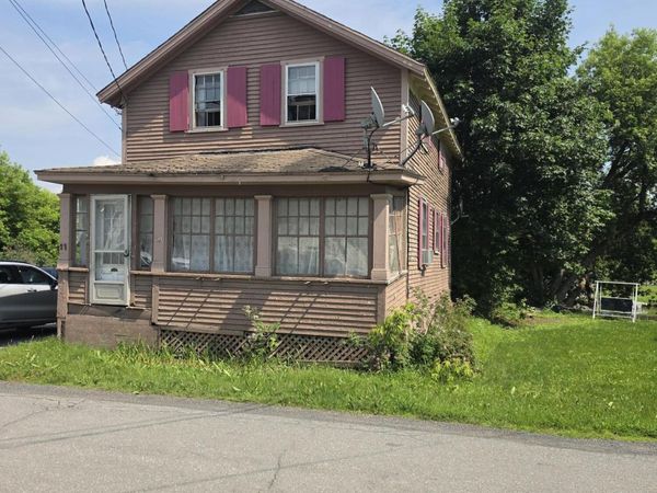 11 Exchange Street , Presque Isle, ME 04769