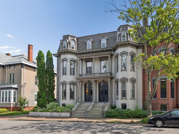 138 Pine Street , Unit 2, Portland, ME 04102