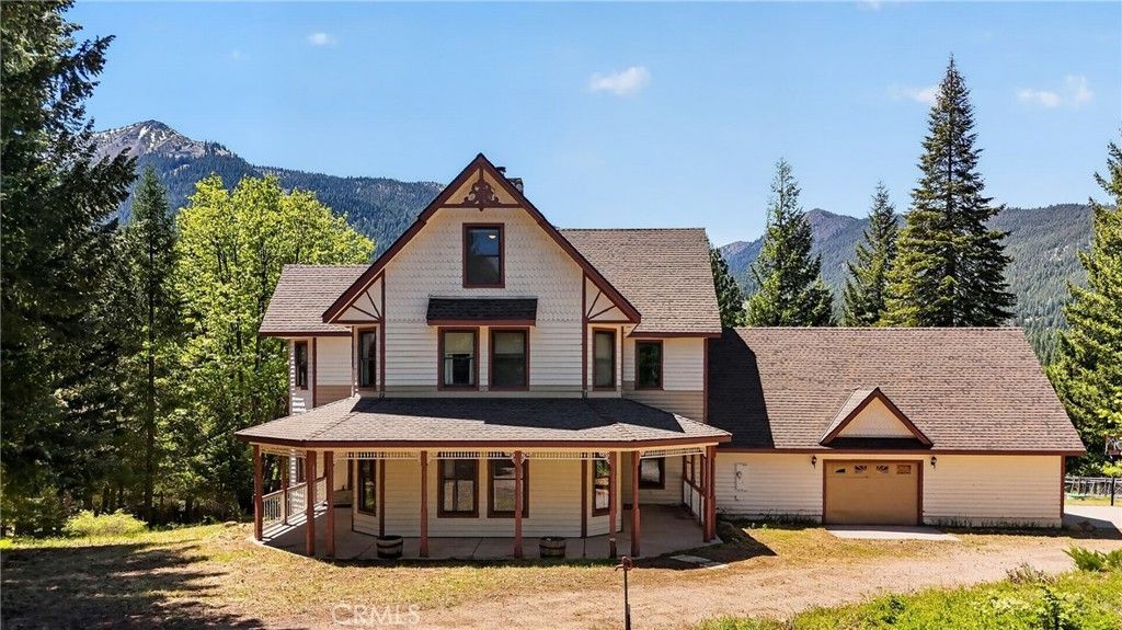 2708 Grey Fox Dr. Drive, Weed, CA 96064 Main Photo