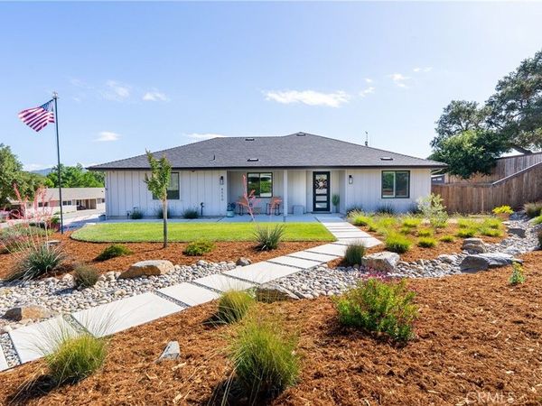 8550 El Corte, Atascadero, CA 93422