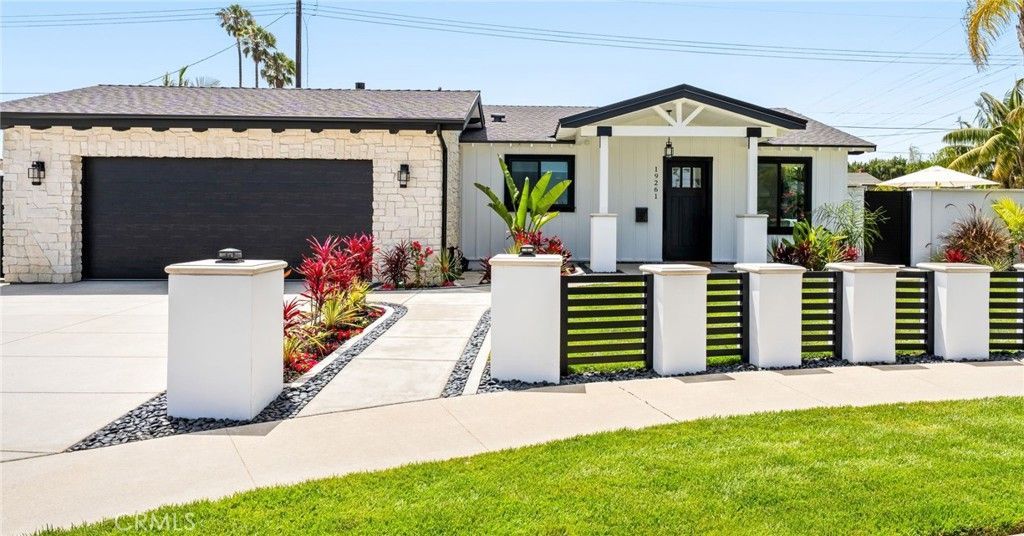 19261 Waterbury, Huntington Beach, CA 92646 Main Photo