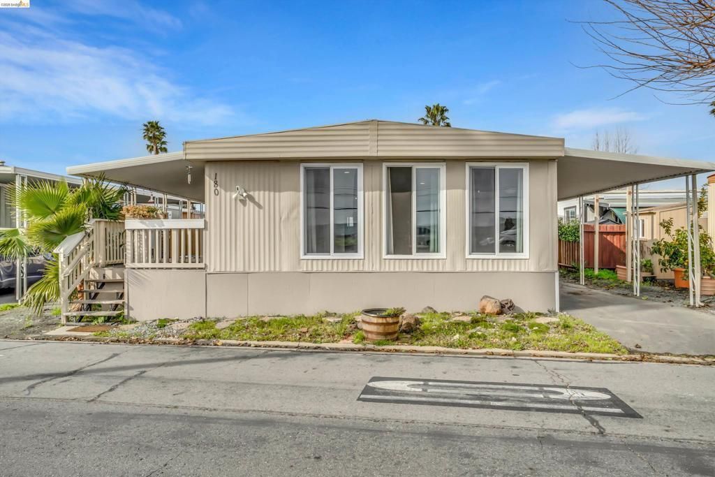 180 Algiers Circle, Pacheco, CA 94553 Main Photo