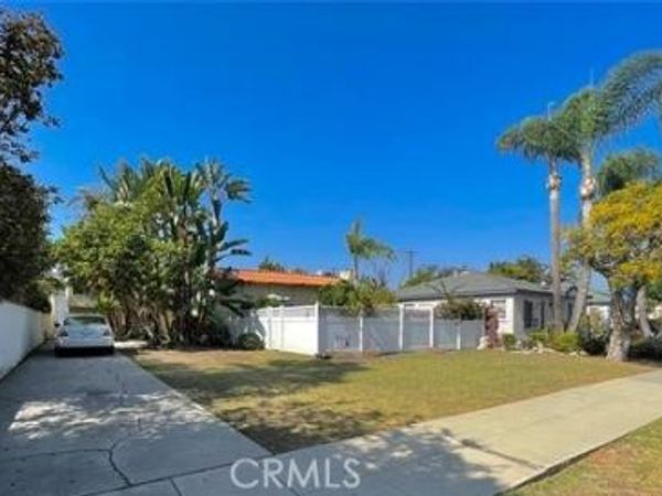 1451 Roycroft Avenue, Unit 1, Long Beach, CA 90804