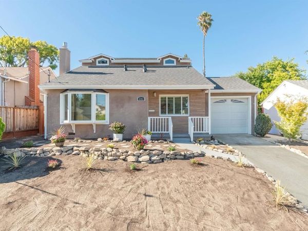 3781 Cottage Ct, Castro Valley, CA 94546