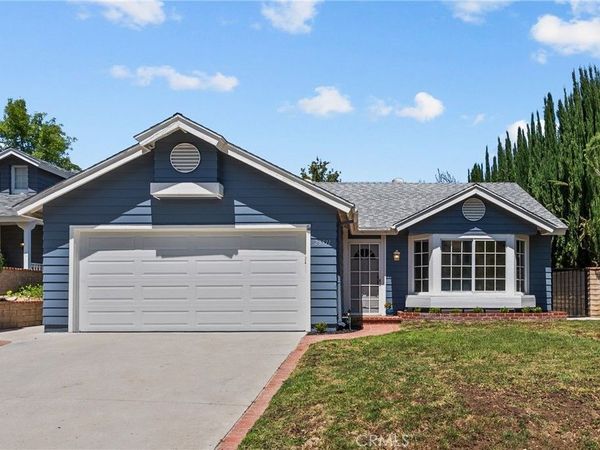 28511 Victoria Rd., Castaic, CA 91384