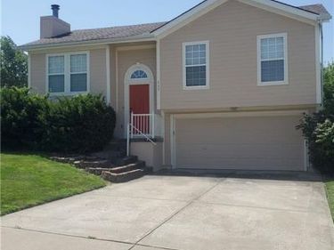 117 NE 103rd Terrace, Kansas City, MO 64155