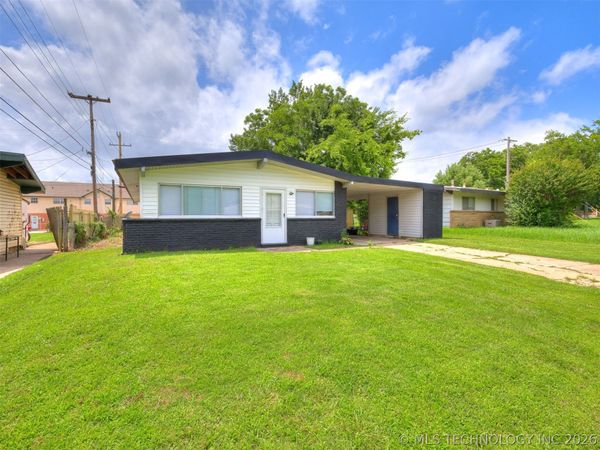 905 S 30th , Muskogee, OK 74401