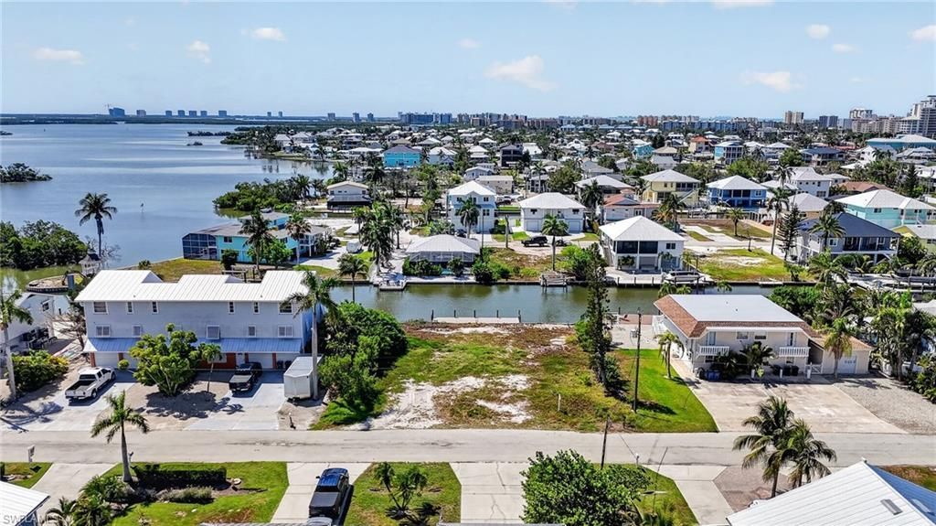 21581 Widgeon Ter, Fort Myers Beach, FL 33931 Photo