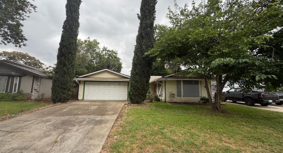 7600 Tierra Wood Way, Sacramento, CA 95828 Photo