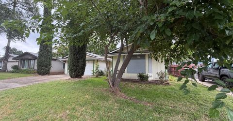 7600 Tierra Wood Way, Sacramento, CA 95828 Photo