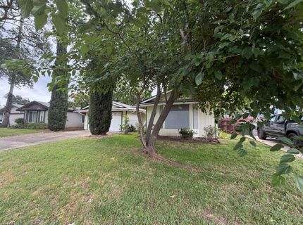 7600 Tierra Wood Way, Sacramento, CA 95828 Photo