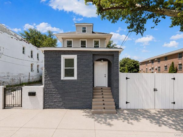 325 Newman Avenue , Bronx, NY 10473