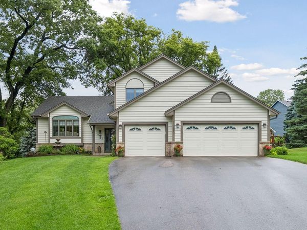 13480 Georgia Court, Apple Valley, MN 55124