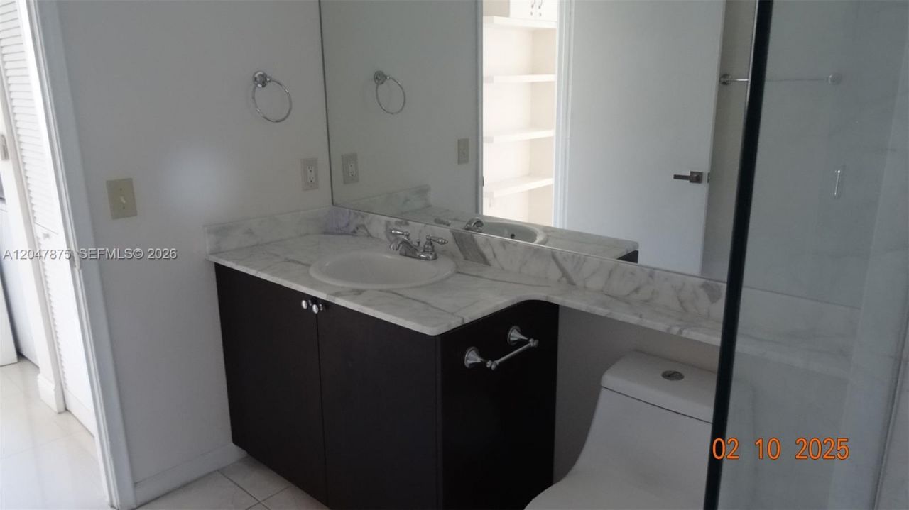 2775 NE 187th St , Unit 524, Aventura, FL 33180 Photo