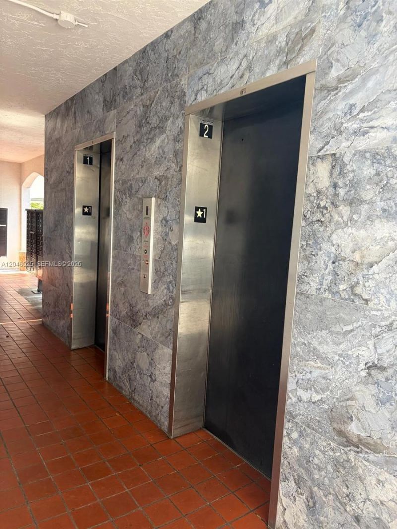 12590 NE 16th Ave , Unit 512, North Miami, FL 33161 Photo
