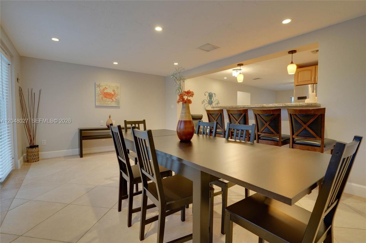 1660 NE 26th Ave , Pompano Beach, FL 33062 Photo