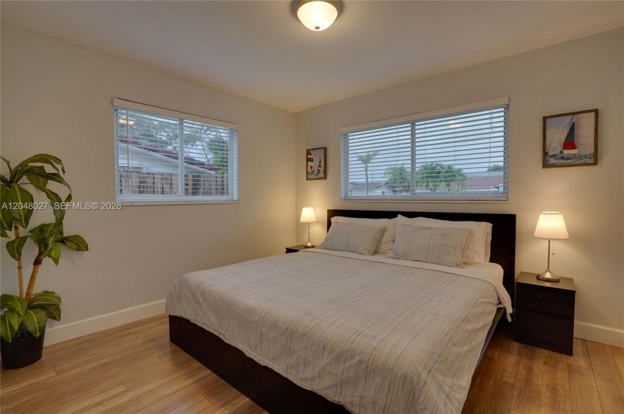 1660 NE 26th Ave , Pompano Beach, FL 33062 Photo