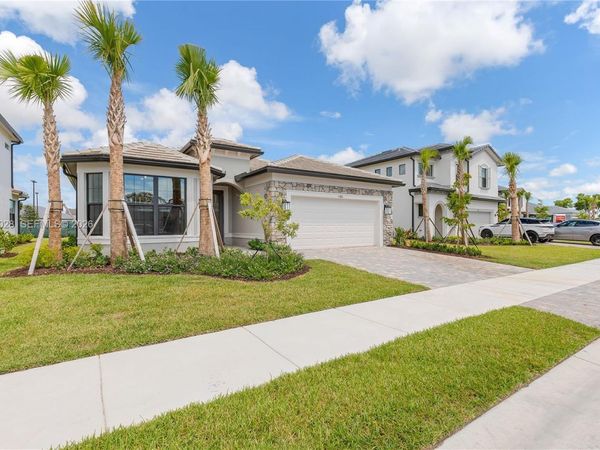 4480 Gramercy Dr , Oakland Park, FL 33309