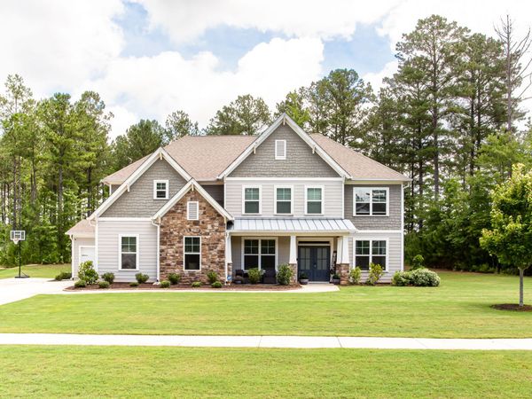 496 Genesee Point, Newnan, GA 30263