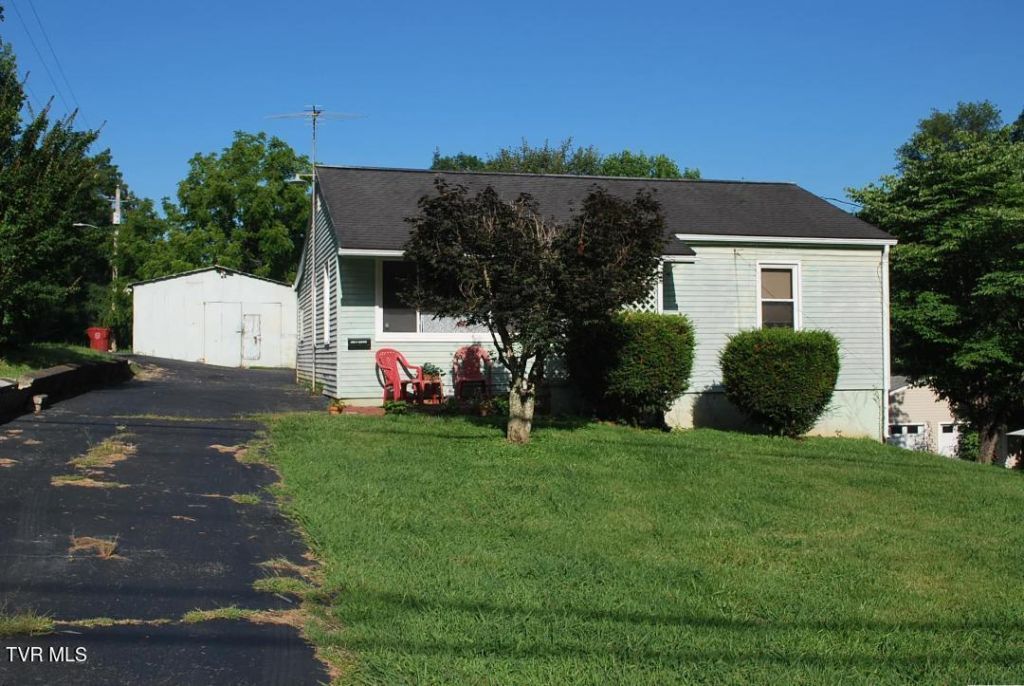 1201 North Barton Street, Johnson City, TN 37604 Main Photo