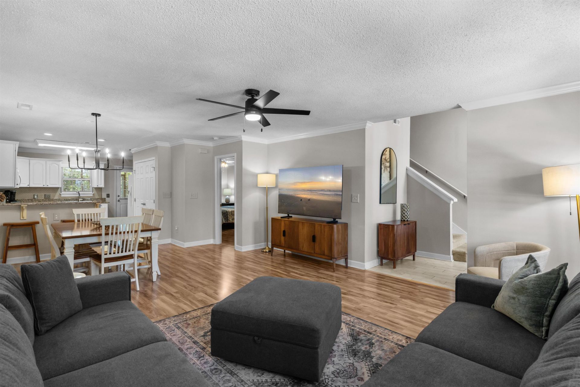 1418 Cane St. Photo 12