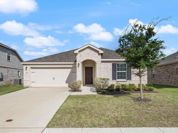 1609 Silas Drive, Forney, TX 75126