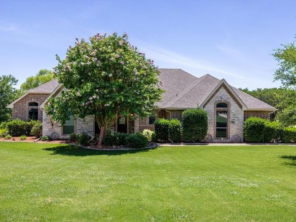 2211 Tanton Sound Court, Granbury, TX 76049
