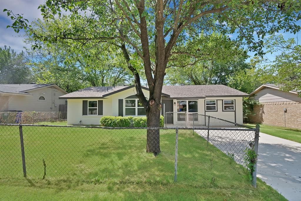 12624 Spring Branch Drive, Balch Springs, TX 75180 Main Photo