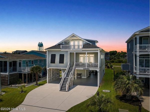 3214 E Dolphin Drive , Oak Island, NC 28465