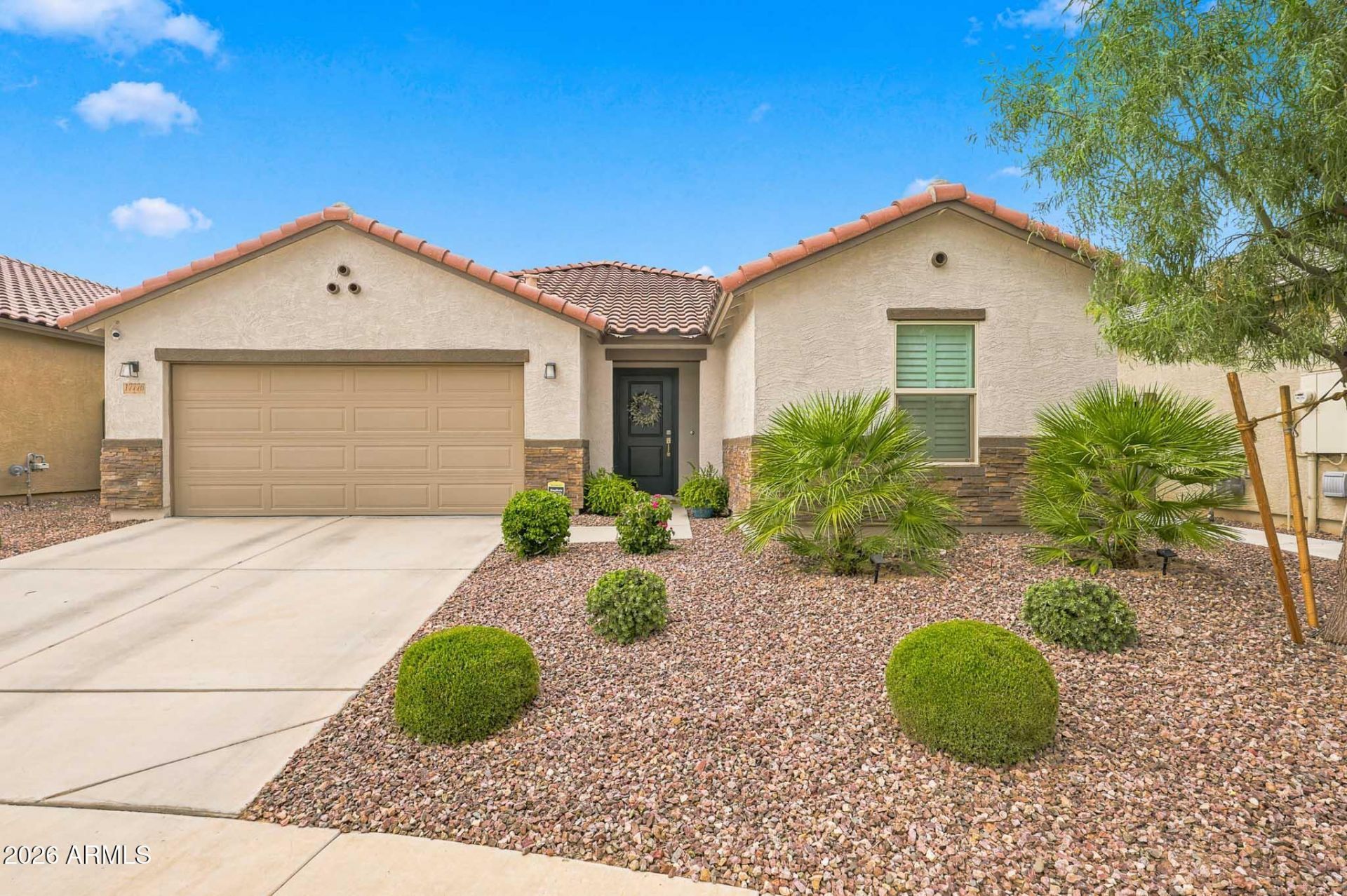 17776 W Oberlin Way, Surprise, AZ 85387 Main Photo