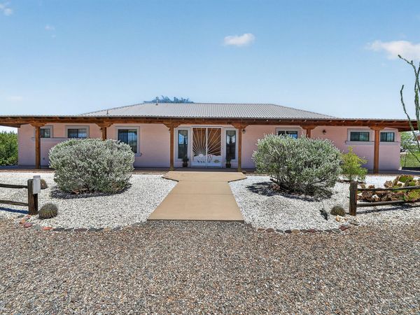 619 W VIA JAVELINA, Benson, AZ 85602