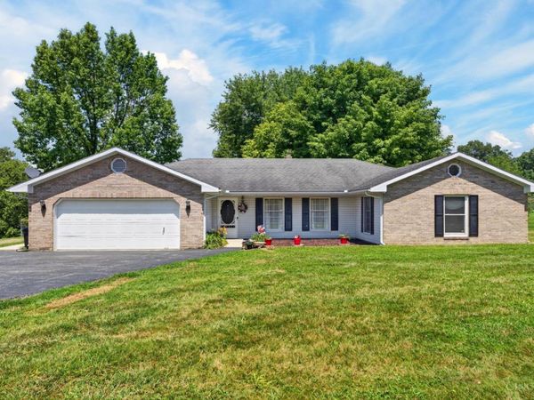 8160 N State Route 73, Highland, OH 45133