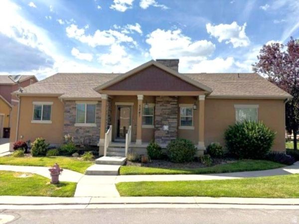 3847 E CUNNINGHILL DR E, Eagle Mountain, UT 84005