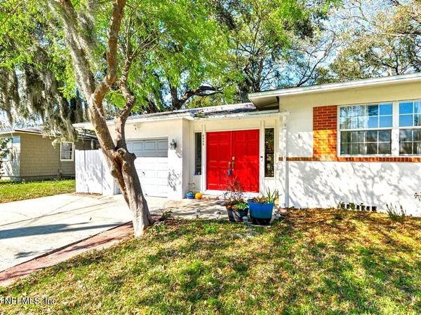 6545 NEWCASTLE Road, Jacksonville, FL 32216