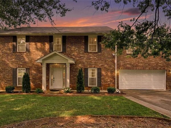 500 Willow Lookout , Alpharetta, GA 30022