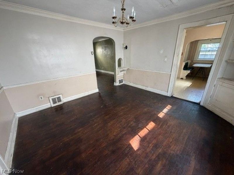 10607 S Highland Avenue, Garfield Heights, OH 44125 Photo 7