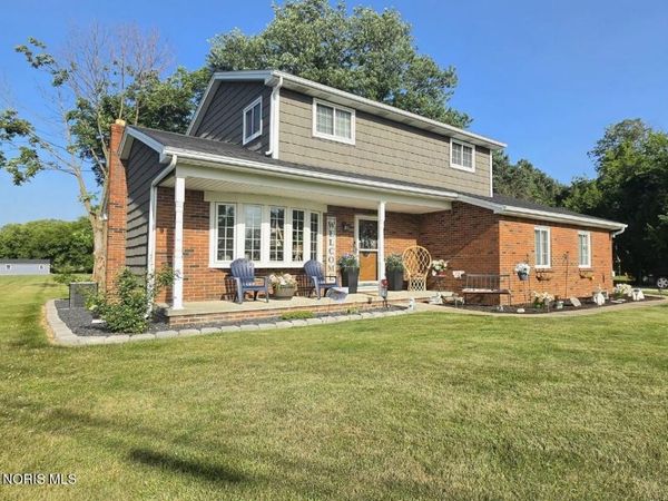 28920 Bates Road, Perrysburg, OH 43551