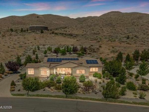 8631 Eagle Chase Trail, Reno, NV 89523