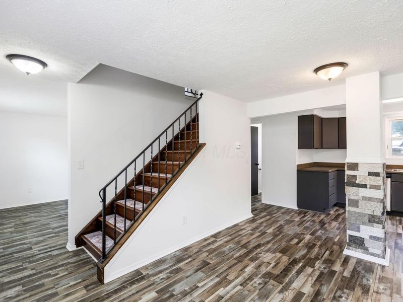 1788 Winding Field Street, Columbus, OH 43223 Photo 6