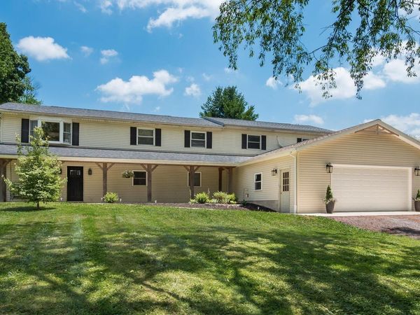 4045 Edward Drive , Zanesville, OH 43701