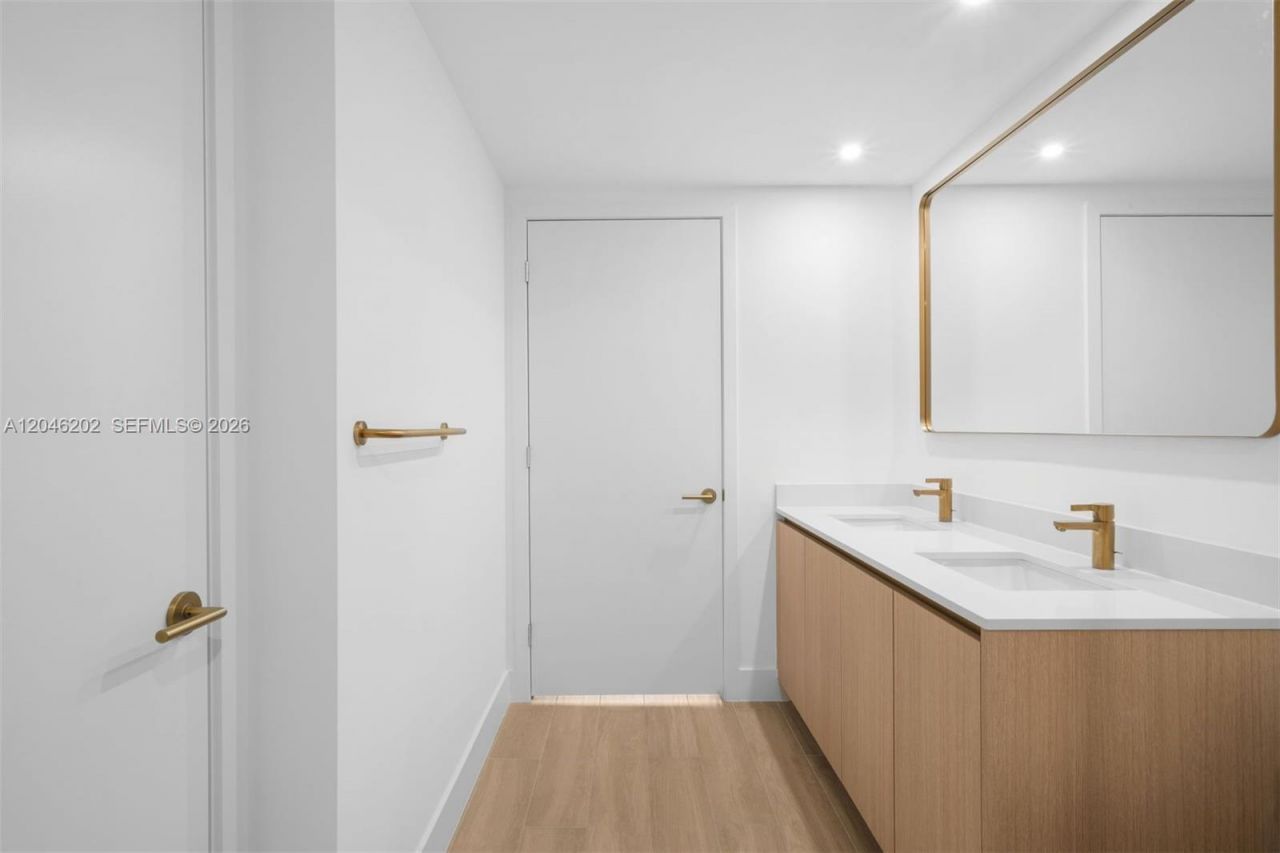 90 NE 32nd, Unit 404, Miami, FL 33127 Photo