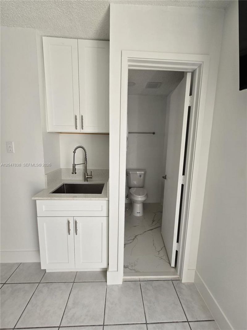 13470 SW 24th St , Miami, FL 33175 Photo