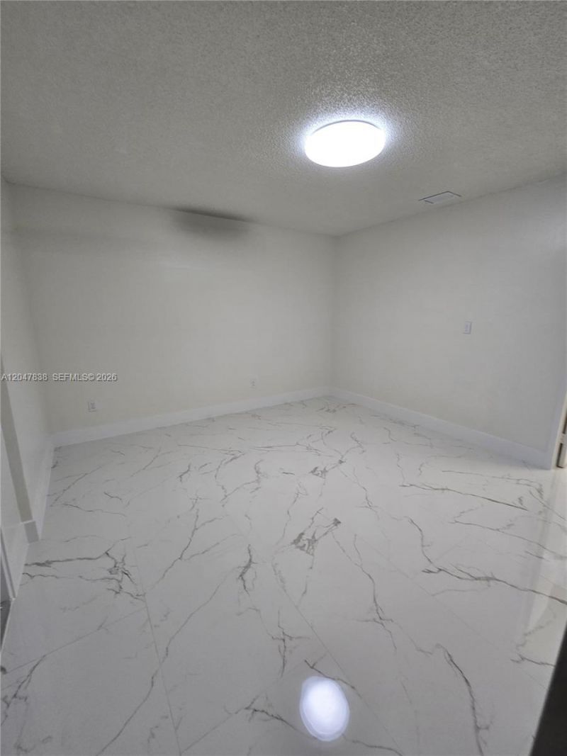 13470 SW 24th St , Miami, FL 33175 Photo
